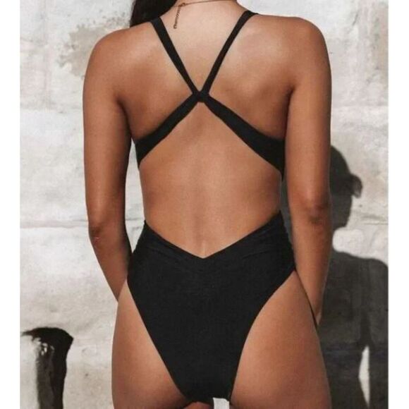NWT Cupshe x Jojo Fletcher Mindful Solids Deep Onyx Plunge One Piece Size XL - Picture 2 of 9